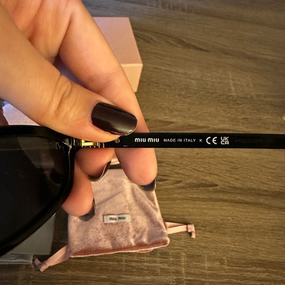 Authentic Miu Miu Sunglasses w/ Original Case - Picture 4 of 7